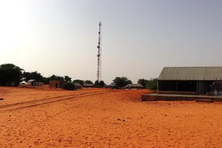 تعدد أعمدة التقوية لا يعني جودة الشبكة ولا اتساع تعطيتها كما يقول السكان