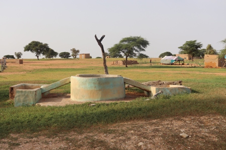 بئر اسمنتي قديم 